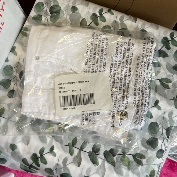 Free People Out Of Ordinary White Distressed Mini Skirt NWT - Picture 8 of 14